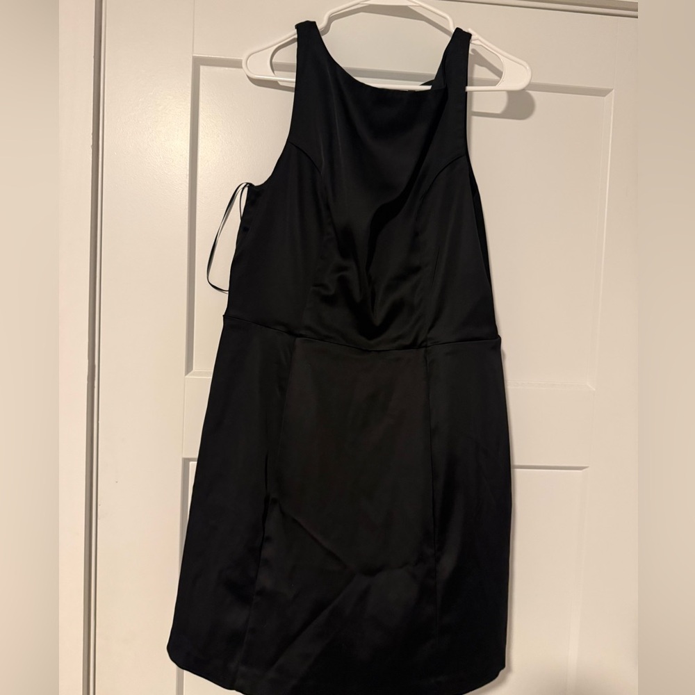 Abercrombie & Fitch Black Sleeveless Midi Dress
